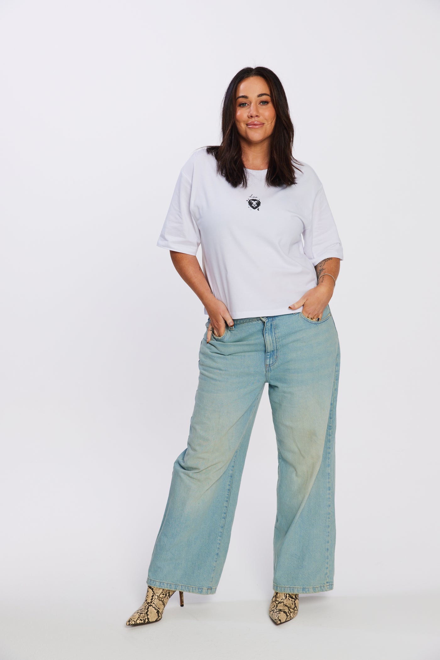 Leo Cropped T-Shirt